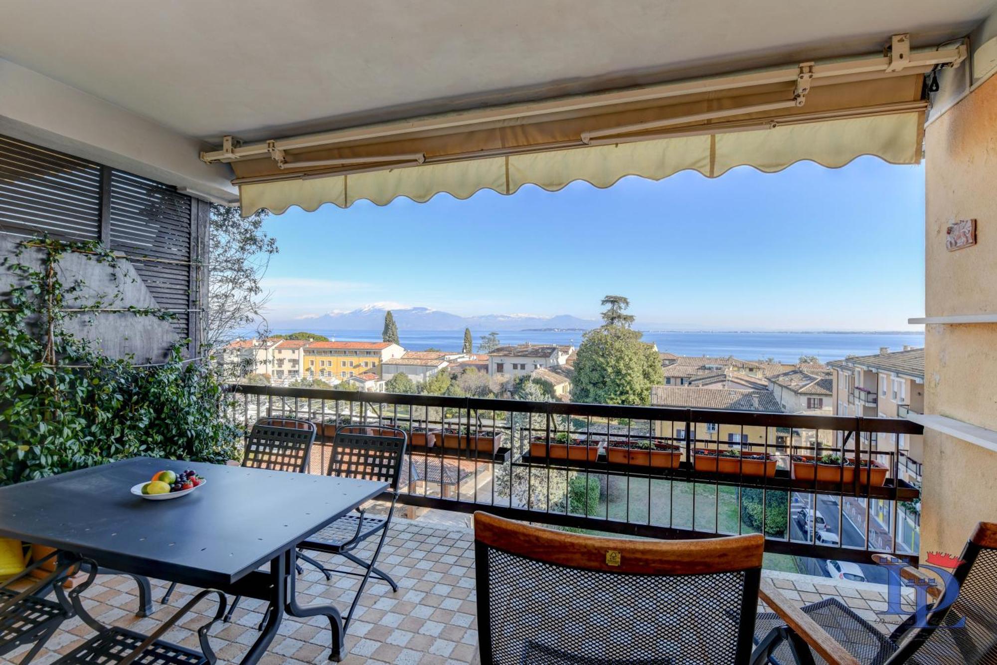 Desenzanoloft Official Partner Marriott Homes & Villas -Ciao Lago Family Apartment Desenzano del Garda Eksteriør bilde